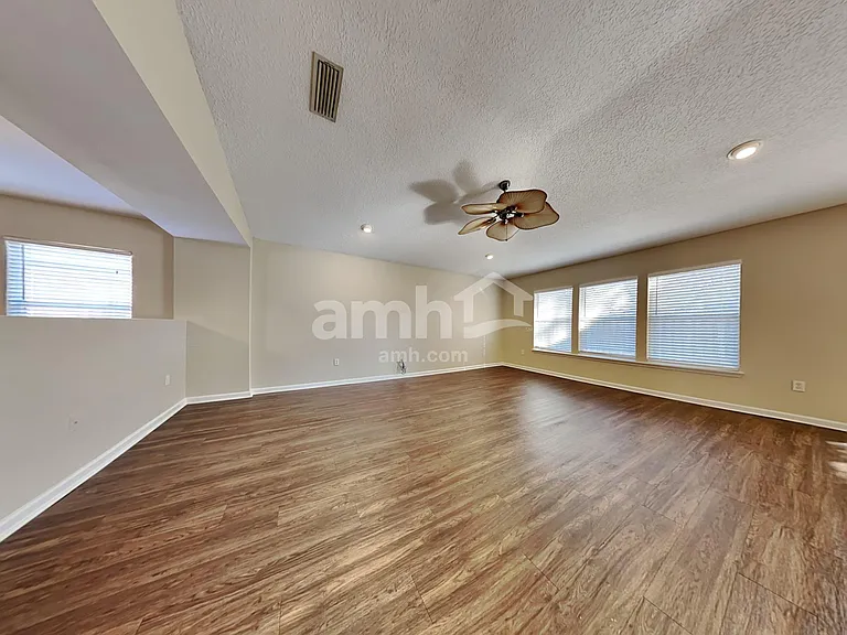 2371 Tyson Lake Dr — Photo 19
