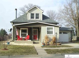 116 S Sherman St, Brainard, NE 68626