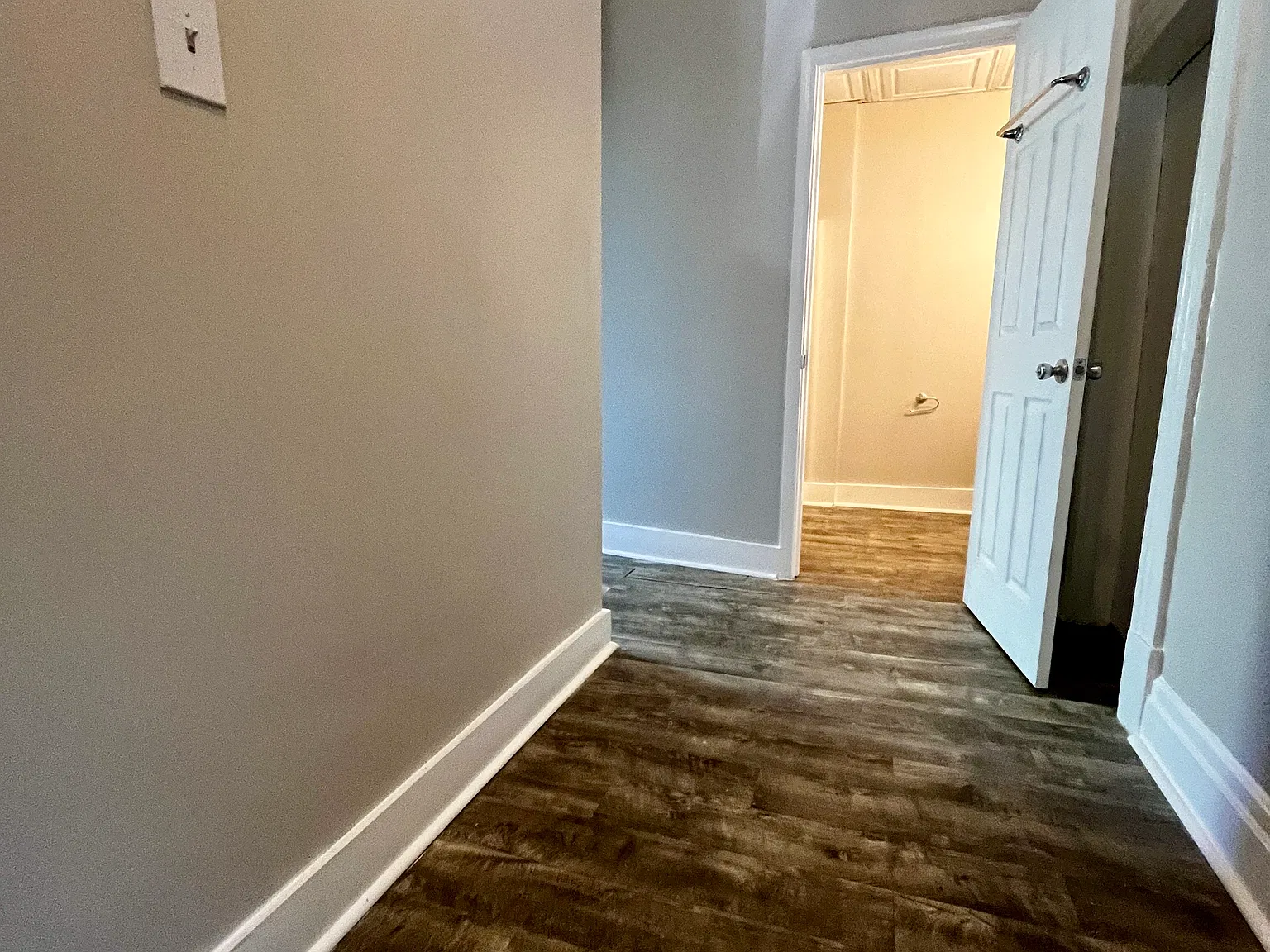 1 bed, $800 — Photo 2