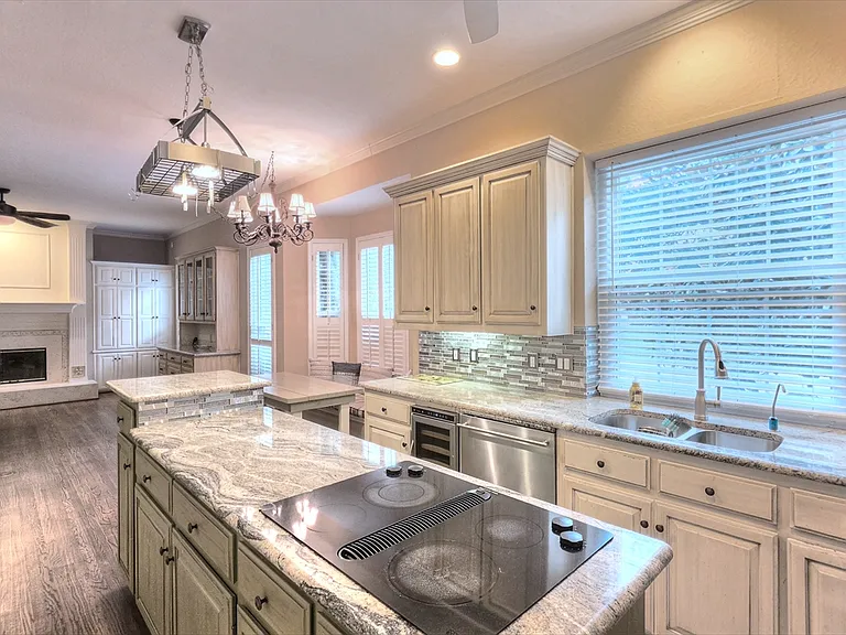 3631 Amber Hills Dr — Photo 13