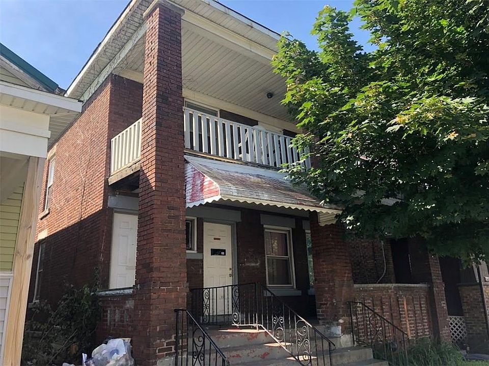 1st image of 229-31 W 17th St