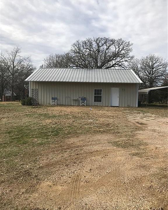 2nd image of 3621 County Road 801