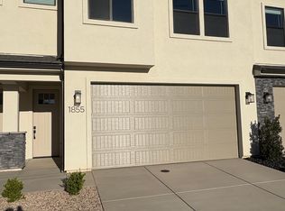 1855 Livy Ln, Washington, UT 84780