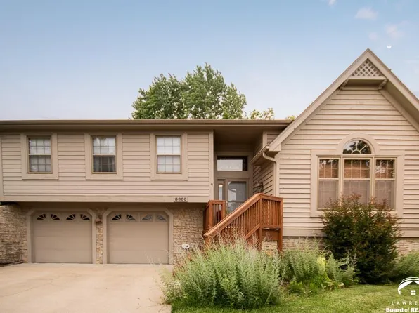 3000 University Dr, Lawrence, KS 66049