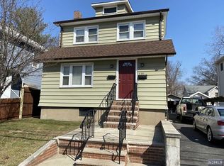 130 Hazelton St, Ridgefield Park, NJ 07660