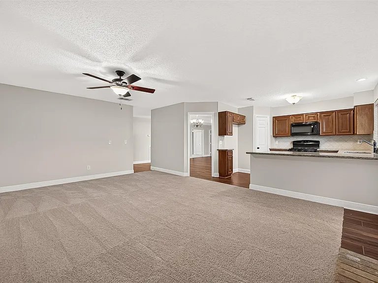 3003 Mast Ct — Photo 16
