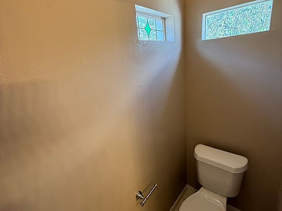 Private toilet closet