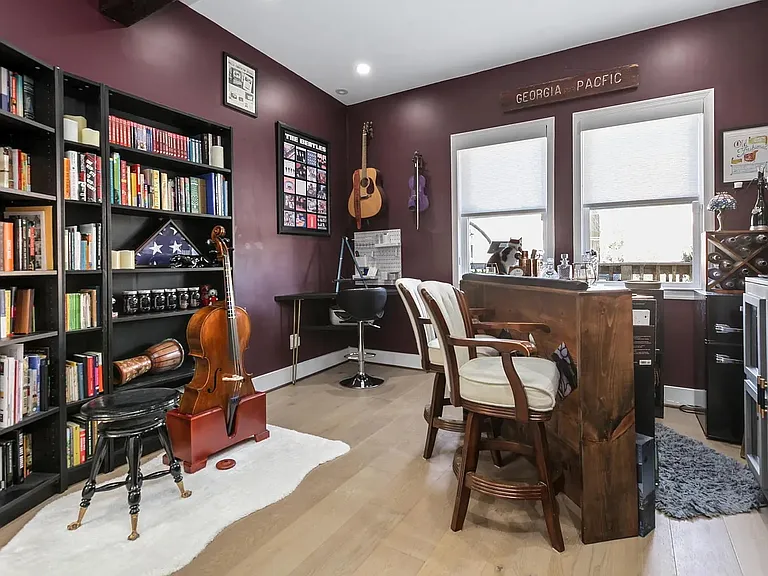 1830 I St NE #4 — Photo 2