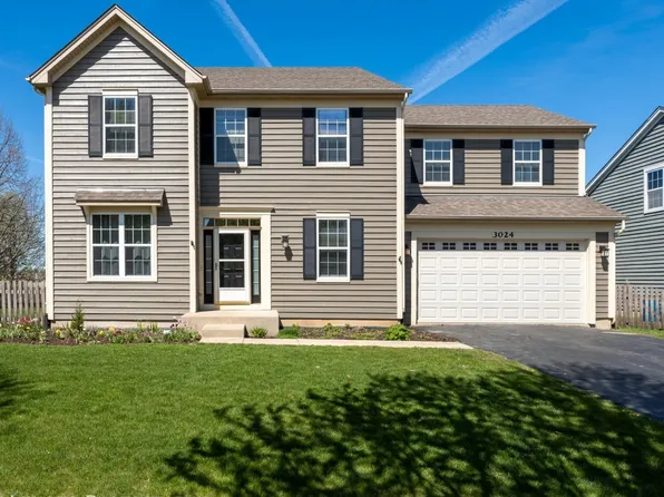3024 Cookson Ave, Elgin, IL 60124