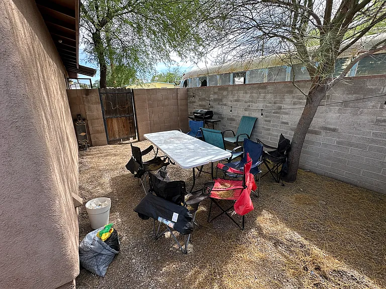 1020 E Silver St — Photo 13