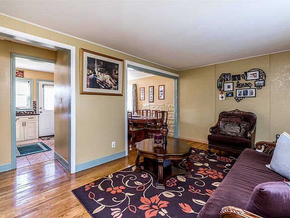 5th image of 772 Park Ave