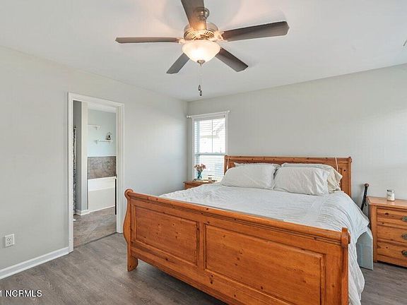 4th image of 6053 Blueray Dr
