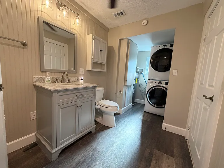 734 New York St #734 — Photo 24