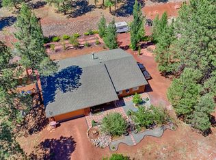 7887 E Robin Hood Rd, Williams, AZ 86046