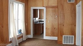 2nd image of 413 N Robert St #1/2