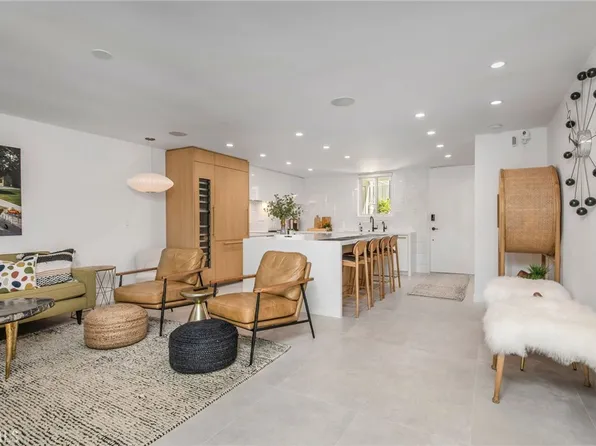717 Avocado Ave, Corona Del Mar, CA 92625