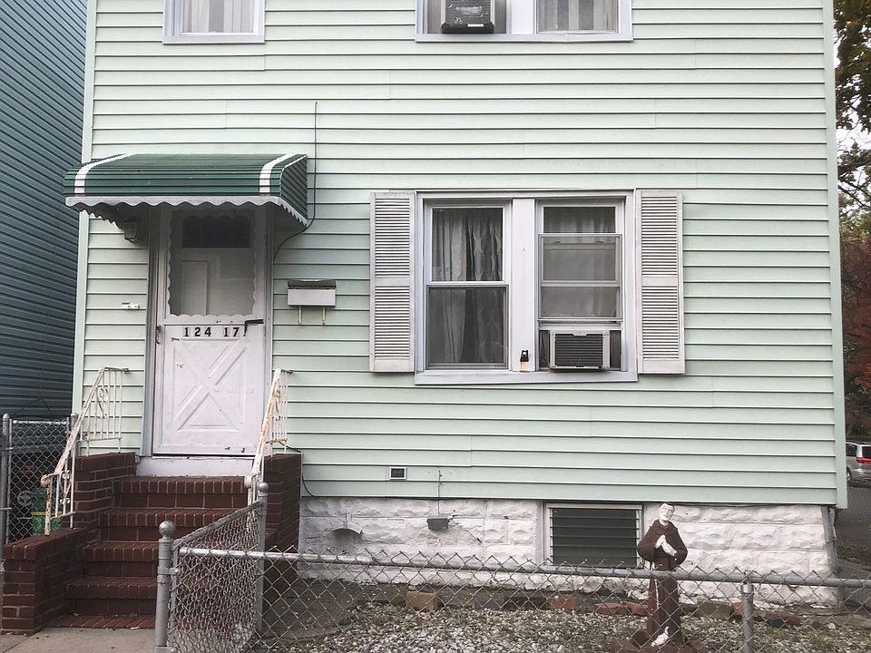 1st image of 124-17 11th Ave