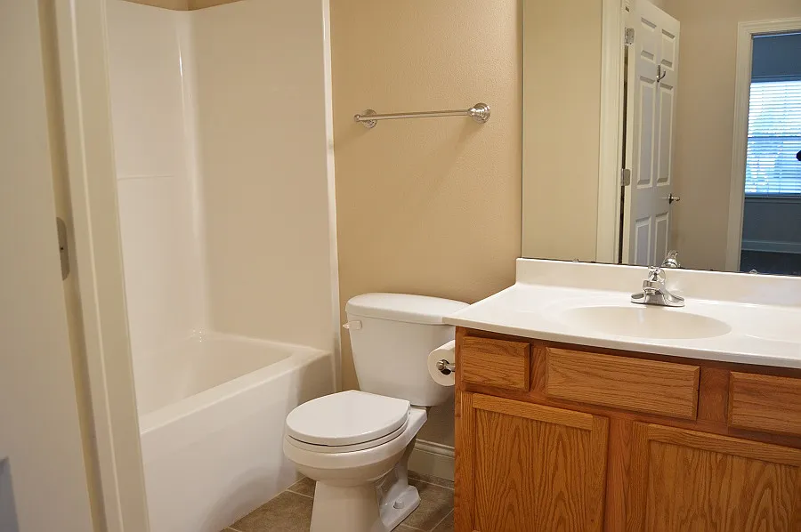 2 bed, 1105 sqft, $1,475 — Photo 3