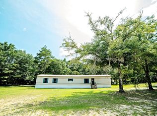 881 River Ridge Cir, Jesup, GA 31545