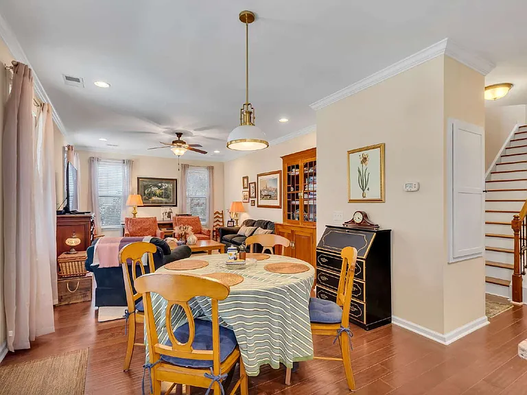 111 Martello Rd — Photo 15