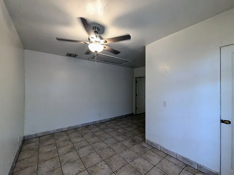 1314 W Whitton Ave #1 — Photo 31