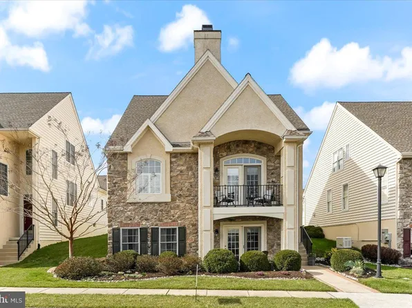 117 Longo Dr, Avondale, PA 19311