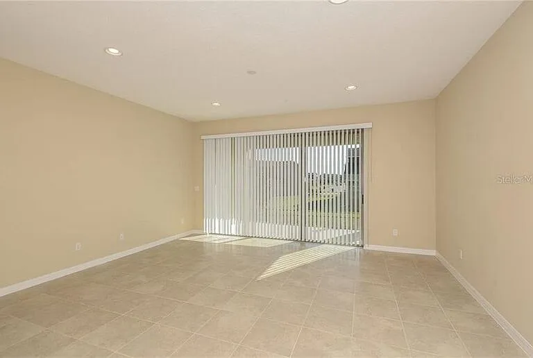 3897 Grassland Dr — Photo 3