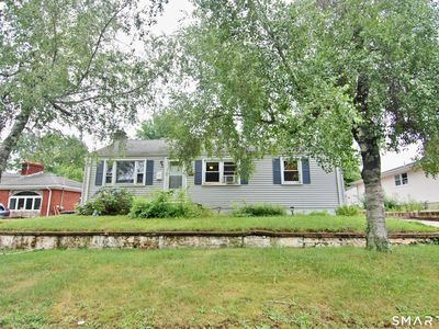 64 Saint Andrew Avenue, East Haven, CT, 06512
