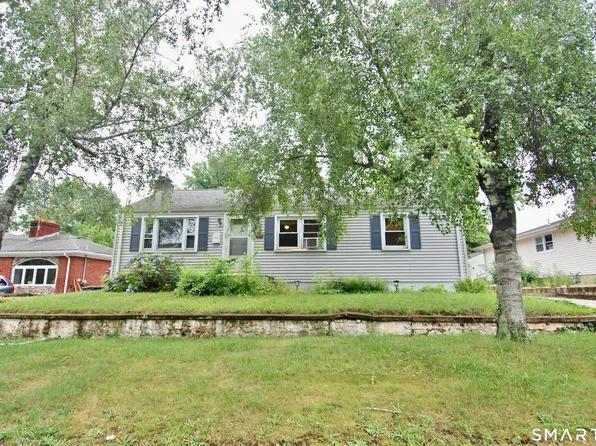 64 Saint Andrew Avenue, East Haven, CT 06512