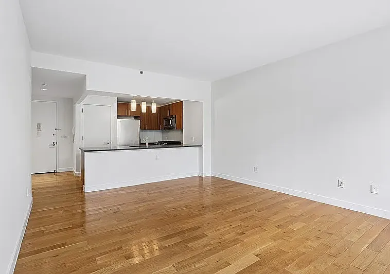 3260 Henry Hudson Pkwy #2G — Photo 1