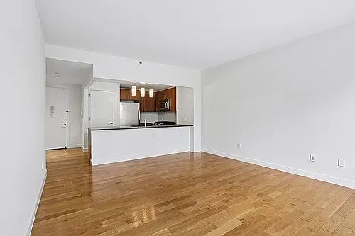 3260 Henry Hudson Pkwy Photo 1