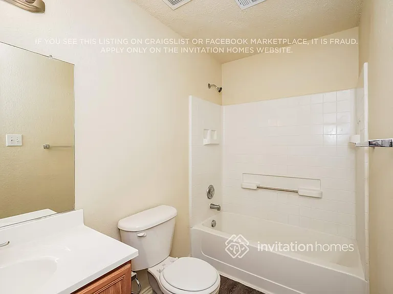 4920 Waterford Dr — Photo 12
