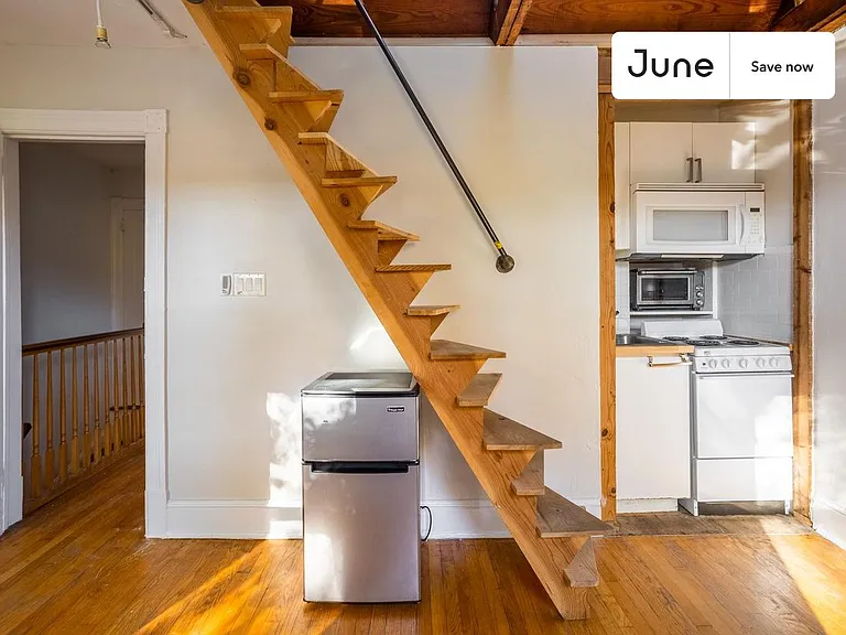 1443 Parkwood Pl NW #2F — Photo 2