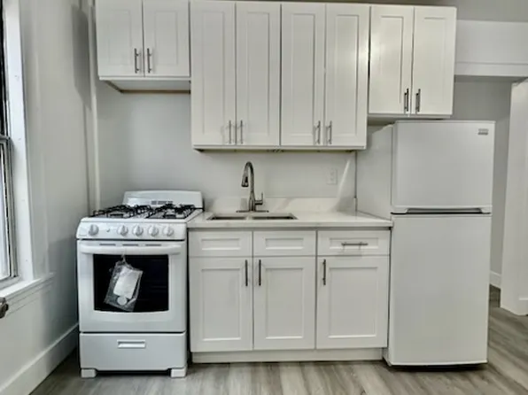 22-13 24th Street image 11 of 22