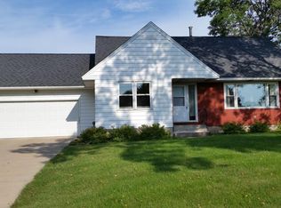 700 11th St S, Hudson, WI 54016