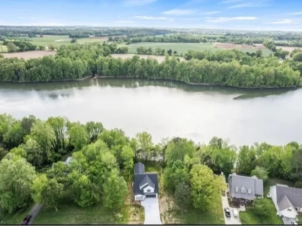 73 Cypress Point Dr, Winchester, TN 37398