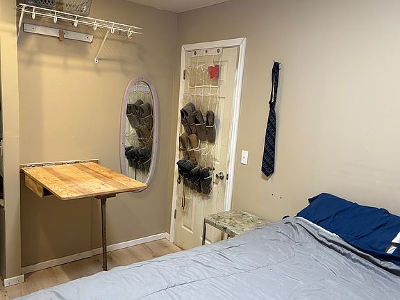 5th image of 1657 Lionel Ave