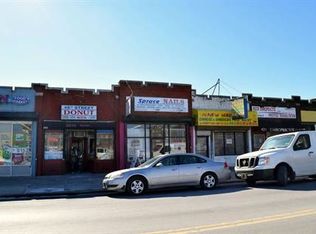 4812 Spruce St, Philadelphia, PA 19139