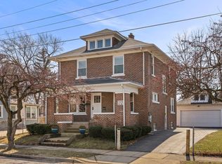 575 2nd Ave, Aurora, IL 60505