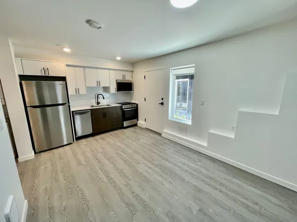 **4 Weeks Free Rent Upon Move In** | New Construction - Minutes From Downtown Pdx, 3727 S Hood Ave Lot 3, Portland, OR 97239