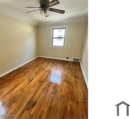 3878 E 143rd St — Photo 13