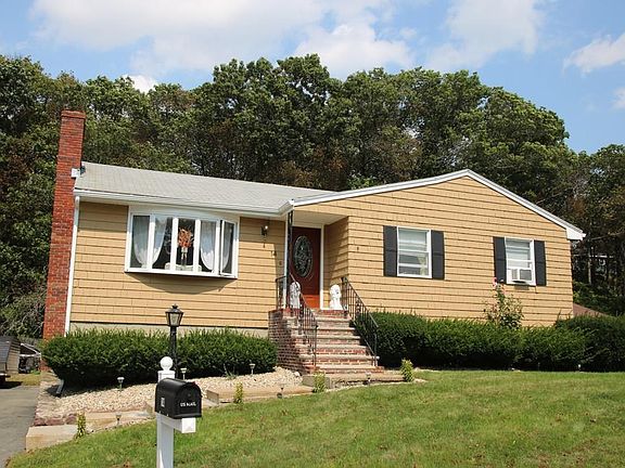 4th image of 14 Westford St
