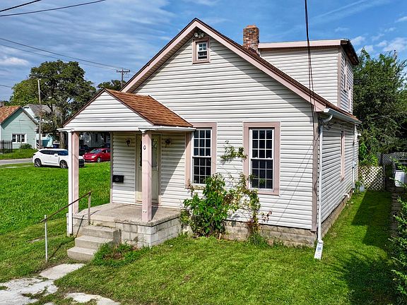 4th image of 1107 Peck St