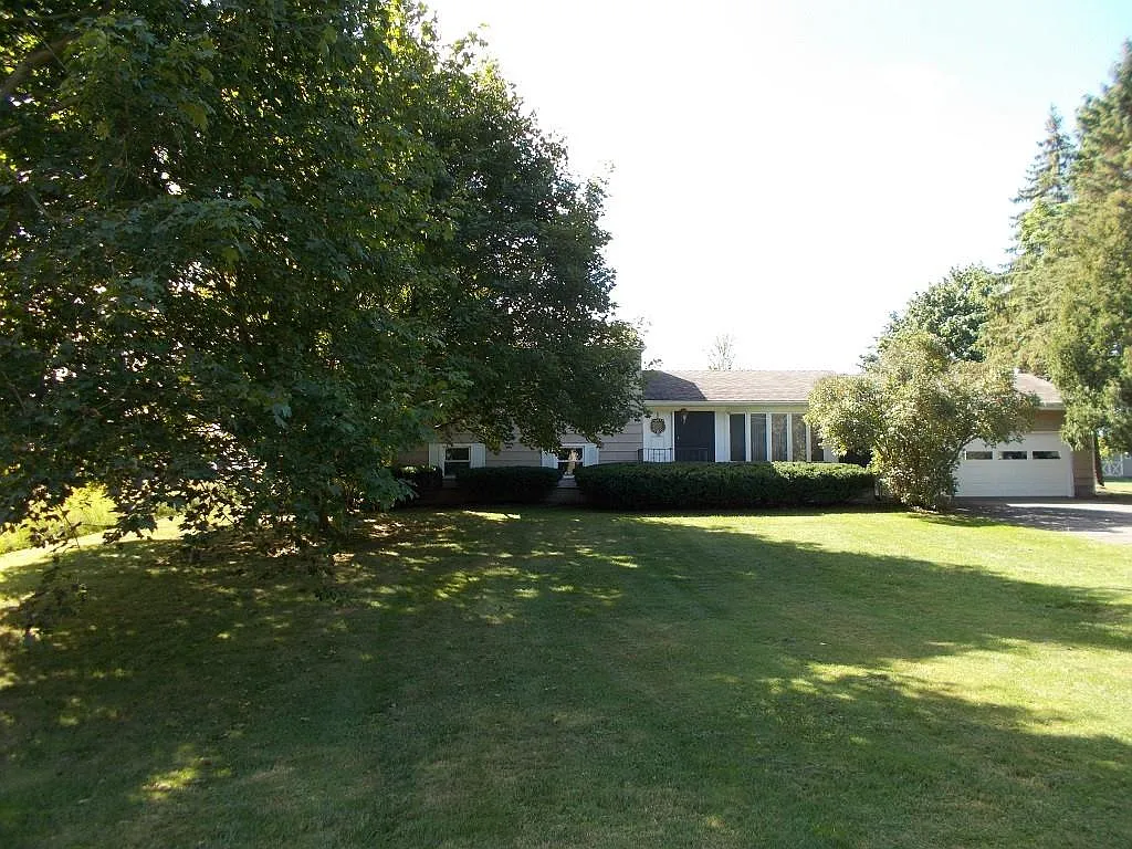 1854 County House Rd photo 1