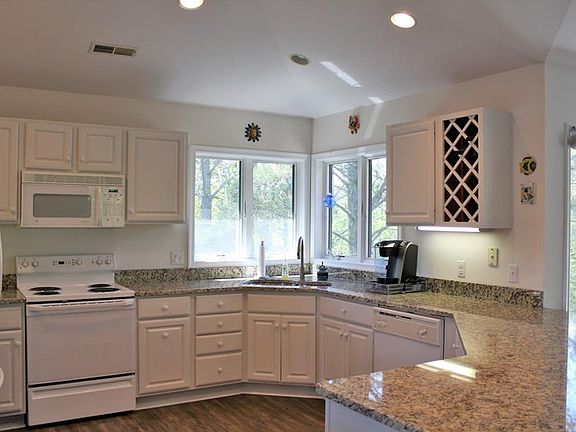 5th image of 39635 Bayberry Dunes Ln