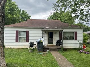 111 Black St, McMinnville, TN 37110