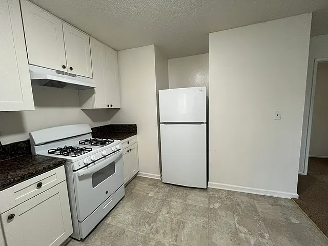 4933 Rosemead Blvd #8 — Photo 7