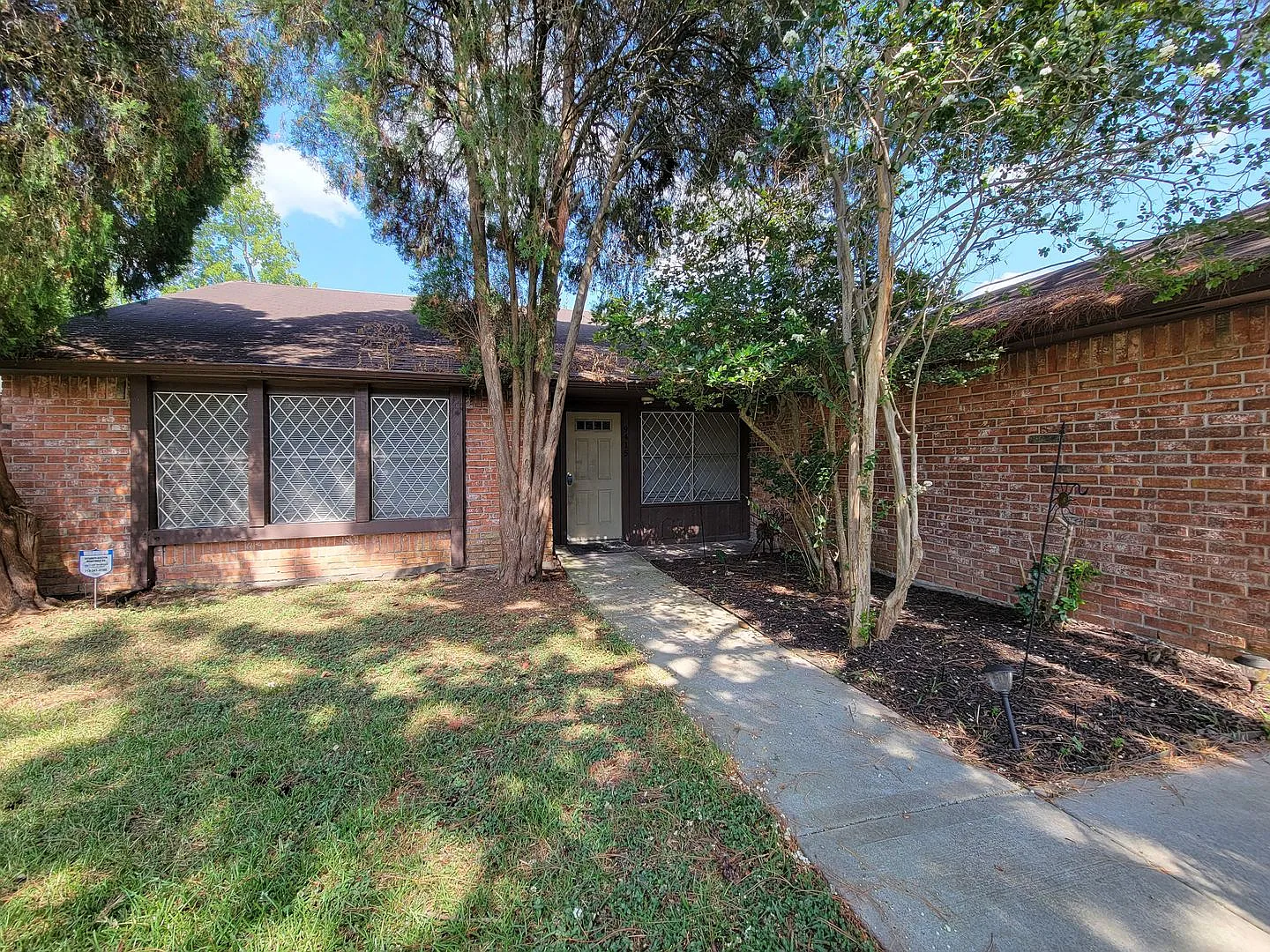 Huge 4 Bedroom 2 Bath 1 Story With 1954 Sf In Sw Houston — Photo 3