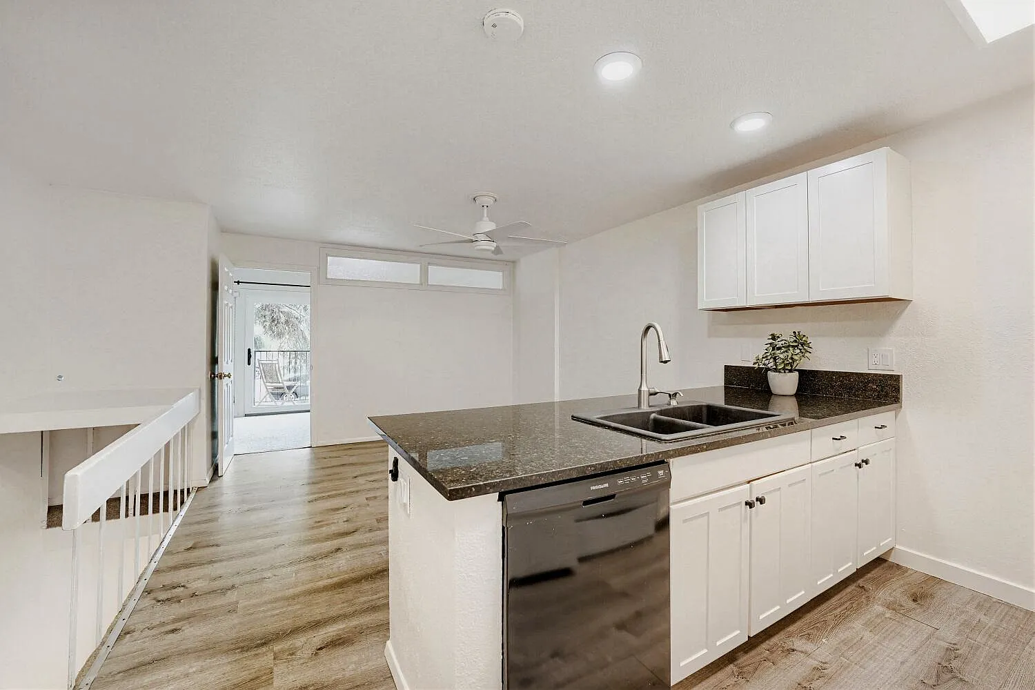 1200 College Avenue — Photo 1