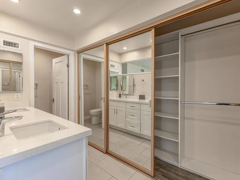 738 Galaxy Heights Dr — Photo 18
